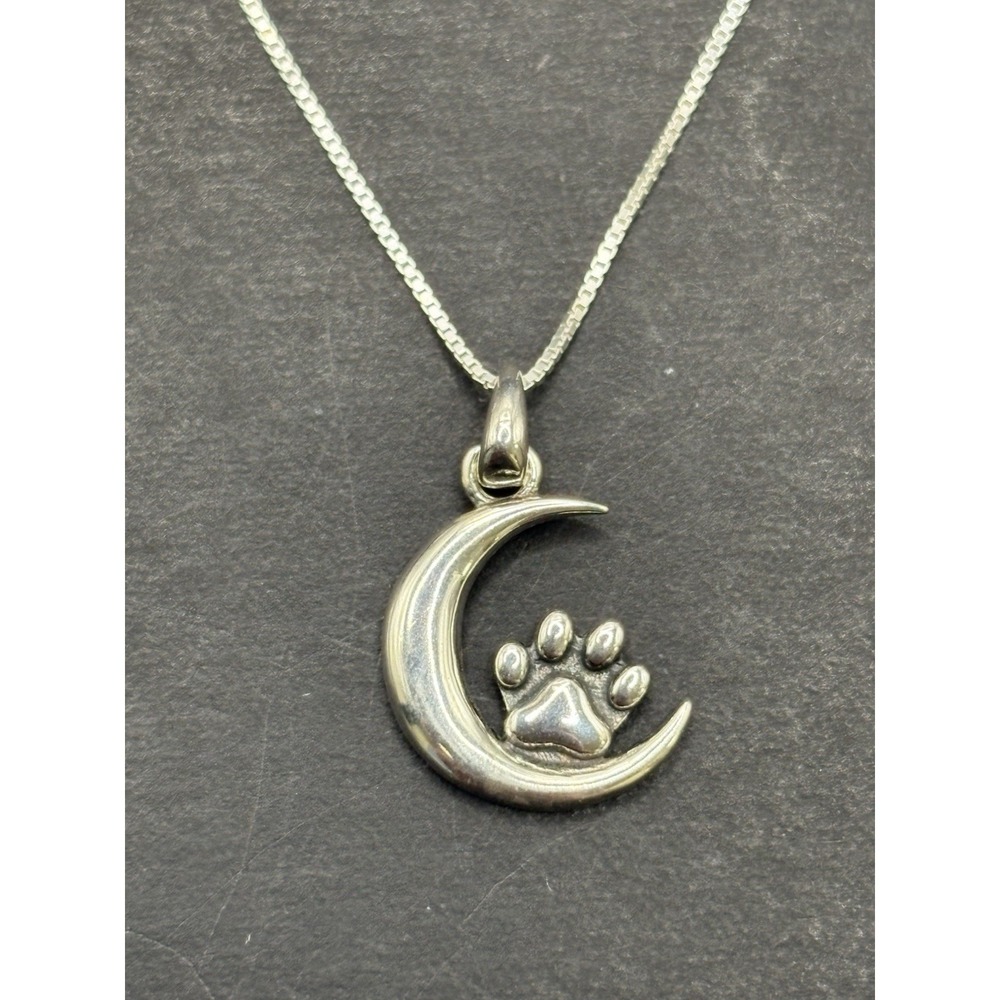 New Condition 18" Sterling Silver Paw Print Moon Pendant Necklace J18